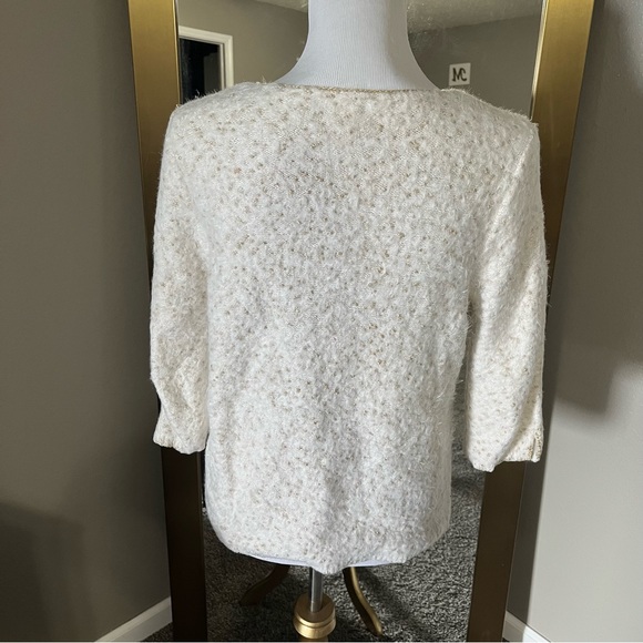 CHICOS 3/4th sleeve fuzzy top - Picture 3 of 5